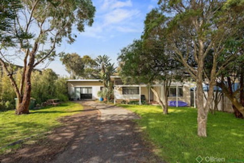 11 Findlay Street - South Australia Travel 0