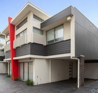 Phillip Island Townhouses - South Australia Travel