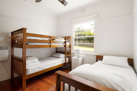 46 Chapel Street - South Australia Travel 4