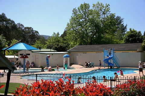 Porepunkah Pines Holiday Park - South Australia Travel 5