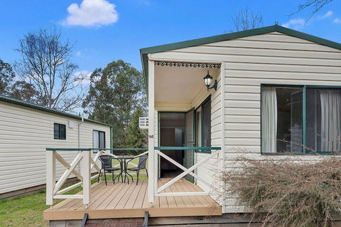 Porepunkah Pines Holiday Park - South Australia Travel 1