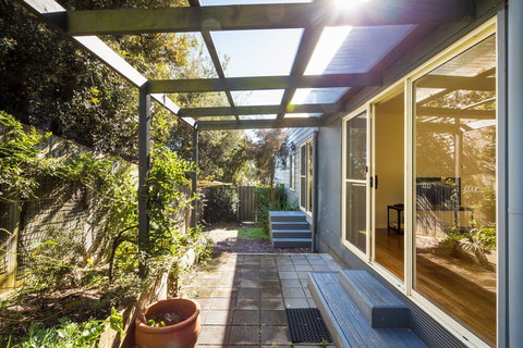 Surfside - South Australia Travel 1