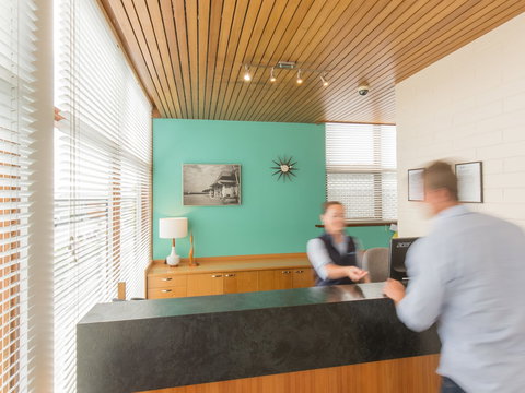 Riverfront Motel & Villas - South Australia Travel 3