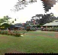 Barristers Block Vigneron Villa - South Australia Travel