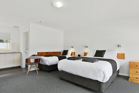 Mason's Cottages - South Australia Travel 3