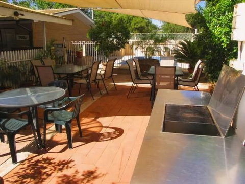 White Gum Motel - South Australia Travel 4