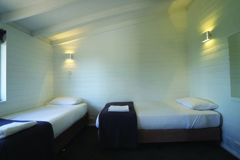 Bicheno By The Bay - South Australia Travel 2