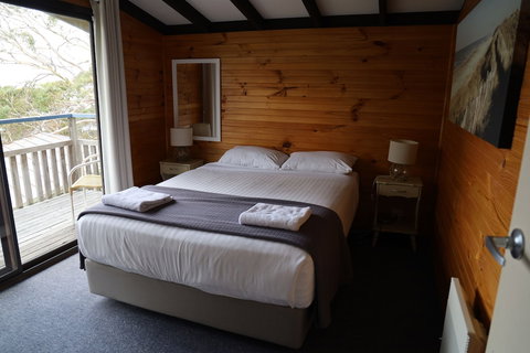 Bicheno By The Bay - South Australia Travel 6