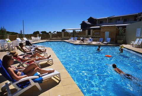 Margarets Beach Resort - South Australia Travel 4
