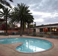 Seasons Hotel Newman - South Australia Travel