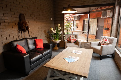 Nightcap At Archer Hotel - South Australia Travel 2