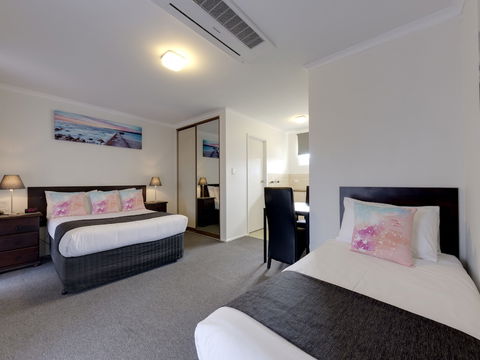 Frankston Motel - South Australia Travel 5
