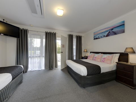 Frankston Motel - South Australia Travel 3