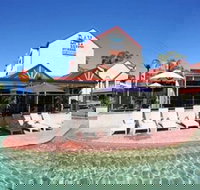 Nelson Bay Breeze Holiday Apartments - South Australia Travel