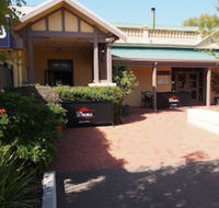 Dongara Hotel Motel - South Australia Travel