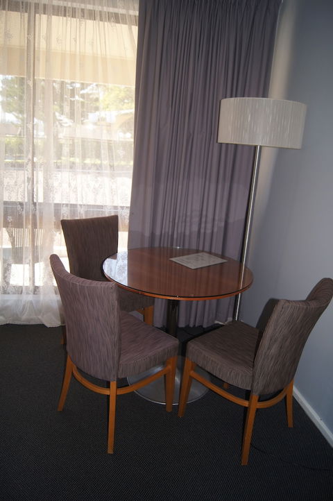 Old Maitland Inn - South Australia Travel 4