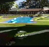 Old Maitland Inn - South Australia Travel