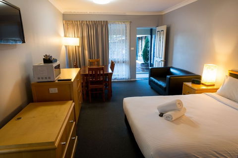 Old Maitland Inn - South Australia Travel 3