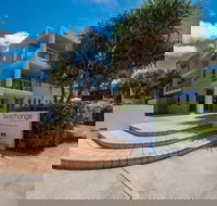 Seachange Coolum Beach - South Australia Travel