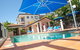 Chevron Palms Holiday Apartments - thumb 0