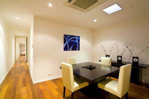 Indulge Apartments Langtree - South Australia Travel 5