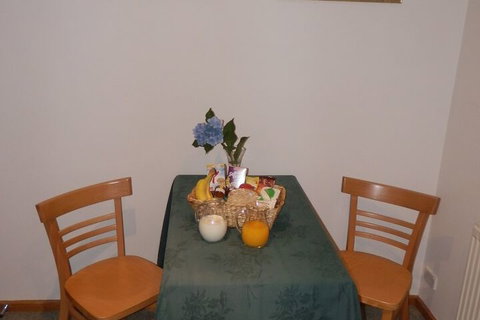 Mast Gully Gardens Bed & Breakfast - South Australia Travel 5