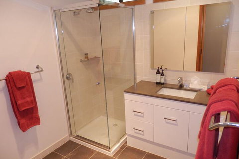 Mast Gully Gardens Bed & Breakfast - South Australia Travel 2