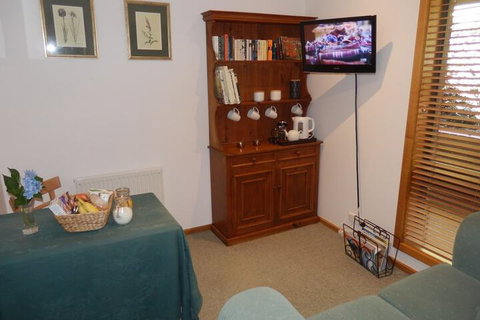 Mast Gully Gardens Bed & Breakfast - South Australia Travel 3