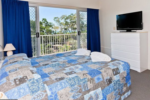 White Crest Apartments - South Australia Travel 5