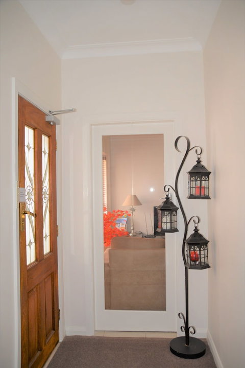 North Ryde Guest House - South Australia Travel 1