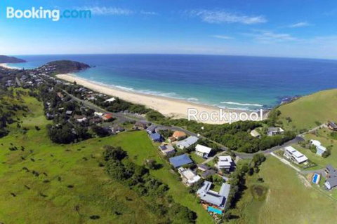 ROCKPOOL (4 Night Min) - South Australia Travel 0