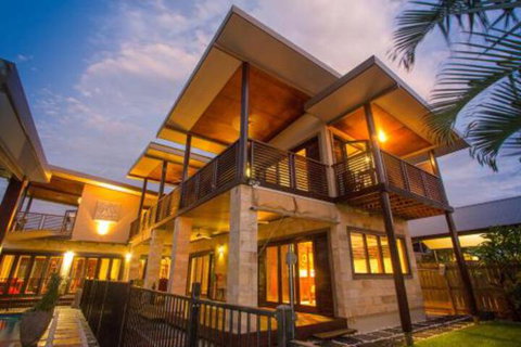 Serendipity Cable Beach Escape - South Australia Travel 0