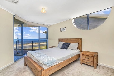 Sail Away - South Australia Travel 2