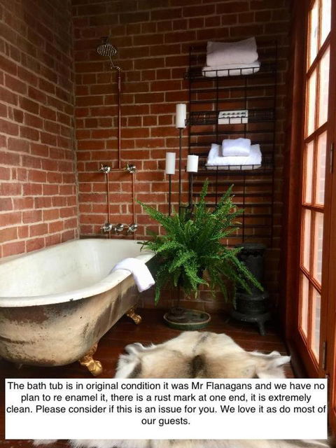 The Shopkeepers Quarters - South Australia Travel 1