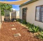 Cute Private Studio Flat with AIRCON - South Australia Travel