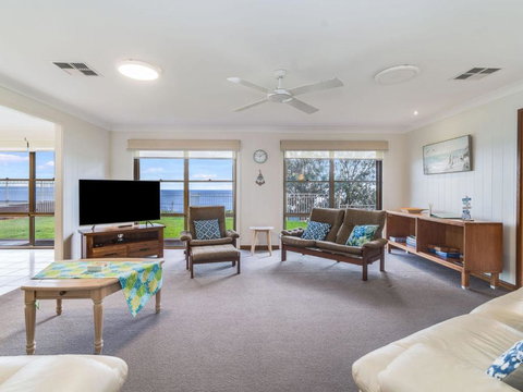 Seascape Norah Head NSW - South Australia Travel 3