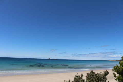 Sisters Beach Paradise - South Australia Travel 4