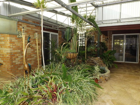 Yorks Lookout Lodge Bed & Breakfast - South Australia Travel 3