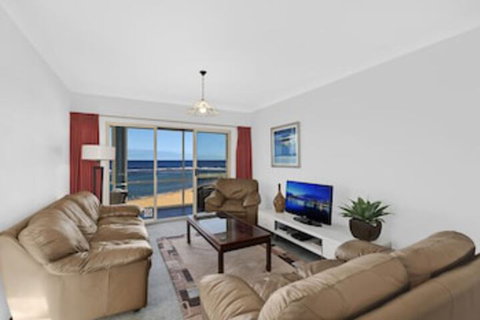 Stunning Toowoon Bay On Charlton - South Australia Travel 0