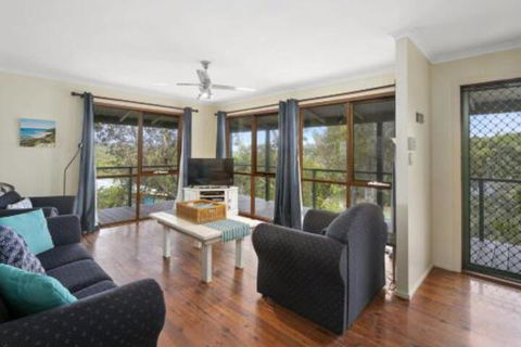 Eyrie - South Australia Travel 0