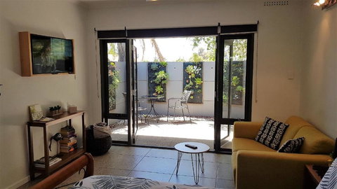 The Courtyard - South Australia Travel 4