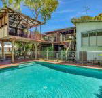 Geckos Rest Rainbow Shores Executive Beach House Pet Friendly Pool Wi fi - South Australia Travel