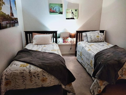 Wanderlust Cottage - South Australia Travel 6