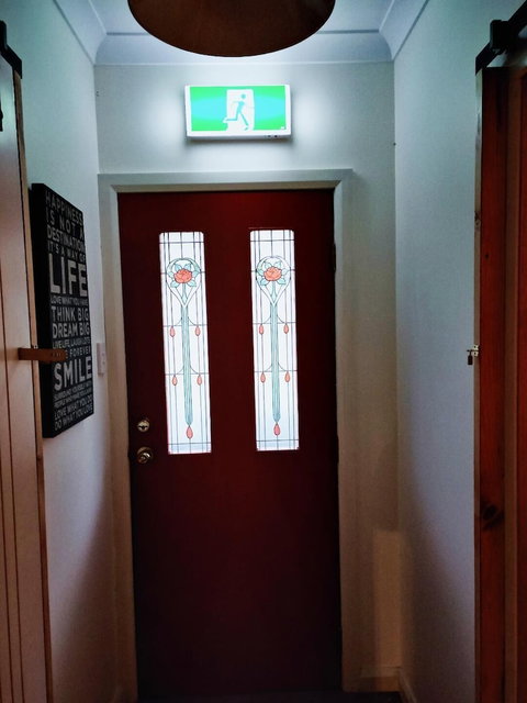 Wanderlust Cottage - South Australia Travel 0