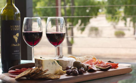 The Clyde Greenock - South Australia Travel 5