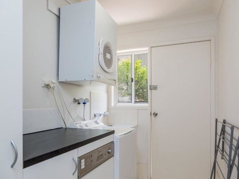 Lovely Modern Villa Amidst Peaceful Surroundings - South Australia Travel 5