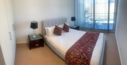 RNR Light Square - South Australia Travel 2