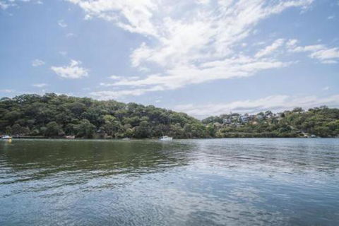 Scenic Illawong Riverside Getaway 1bed1bath Unit - South Australia Travel 4