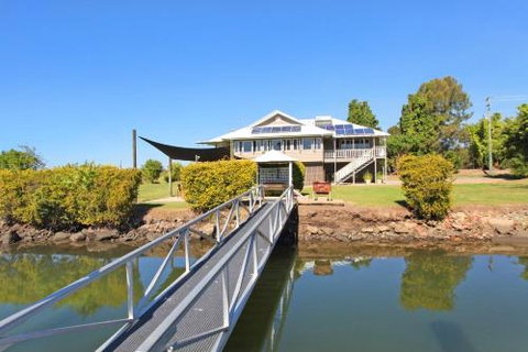 Campbell 7 Studio - South Australia Travel 0