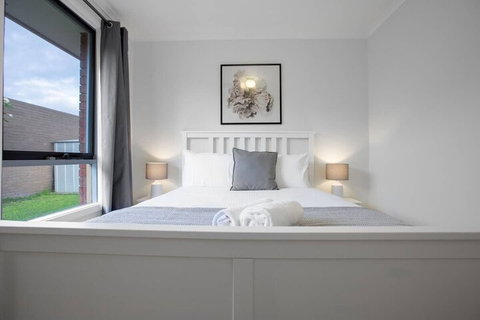 Quiet & Peaceful 3bed2bath Home @keilor Downs - South Australia Travel 7